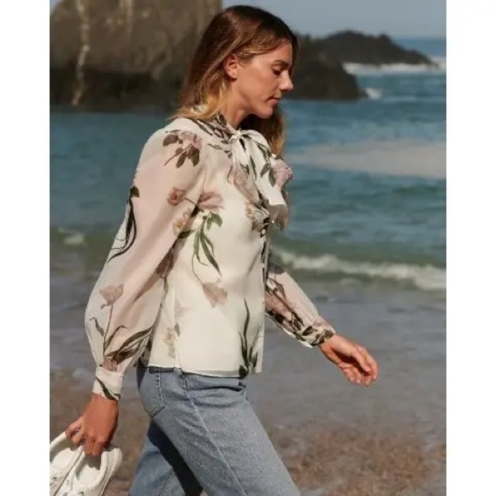 TED BAKER organza now neck blouse